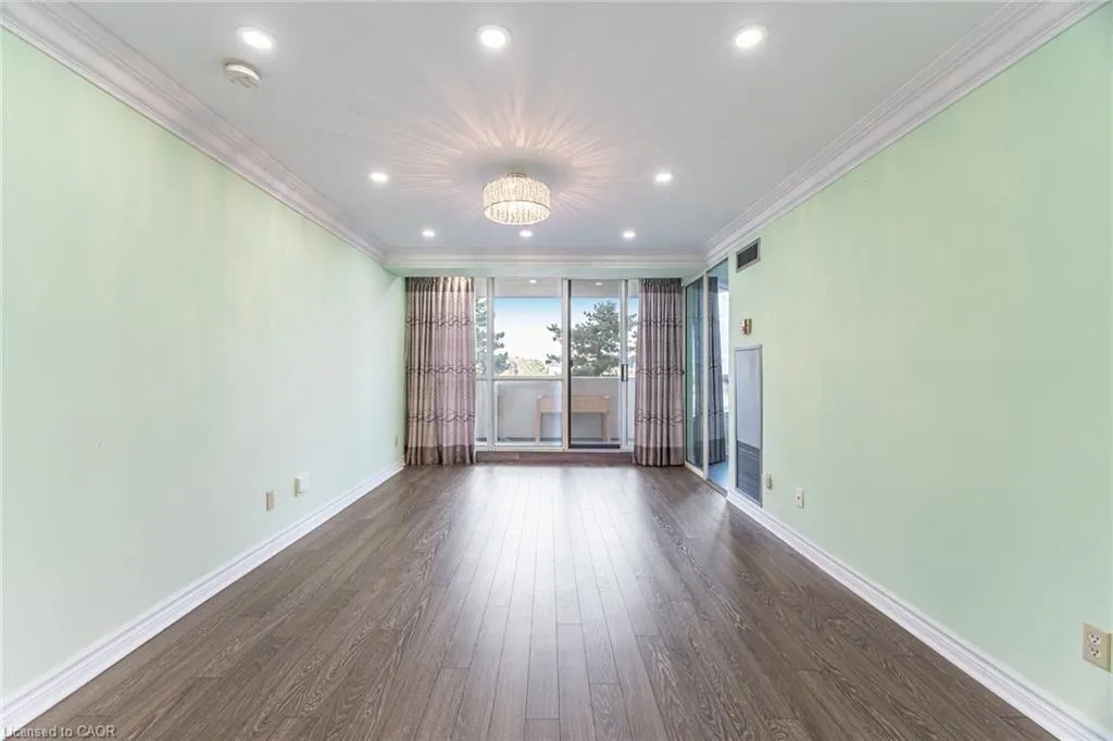 275 Bamburgh Circle, #309