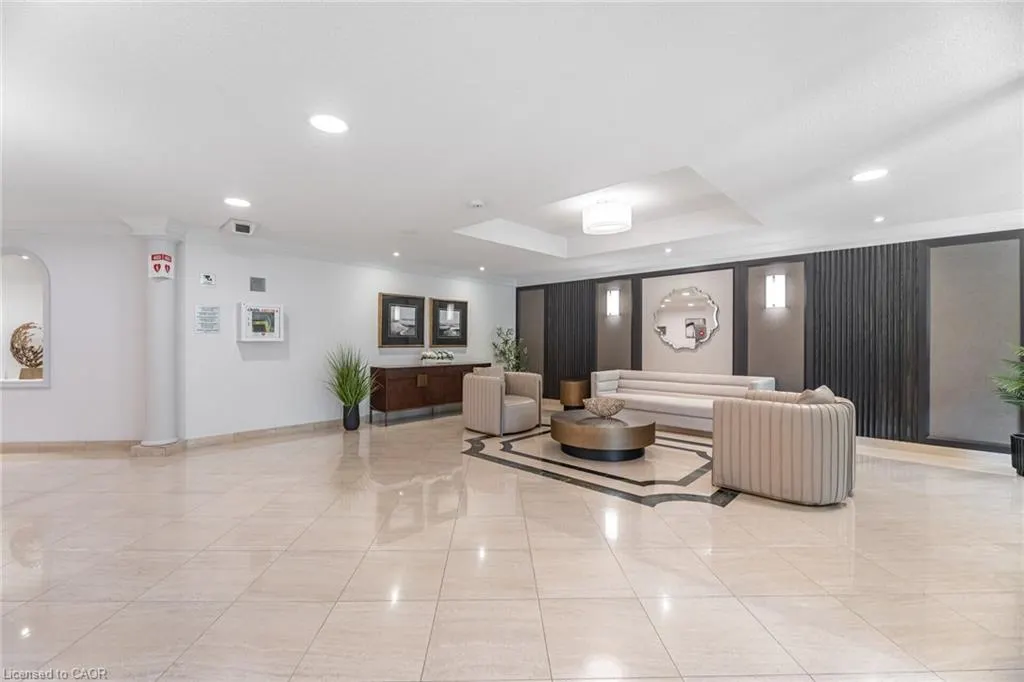 275 Bamburgh Circle, #309