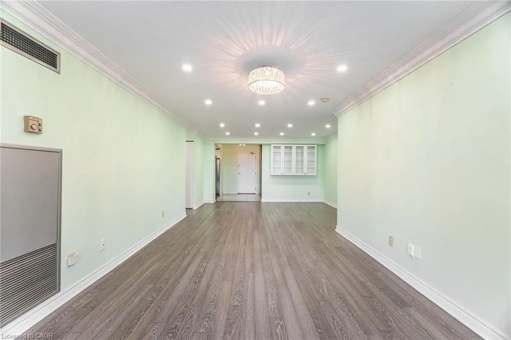 275 Bamburgh Circle, #309