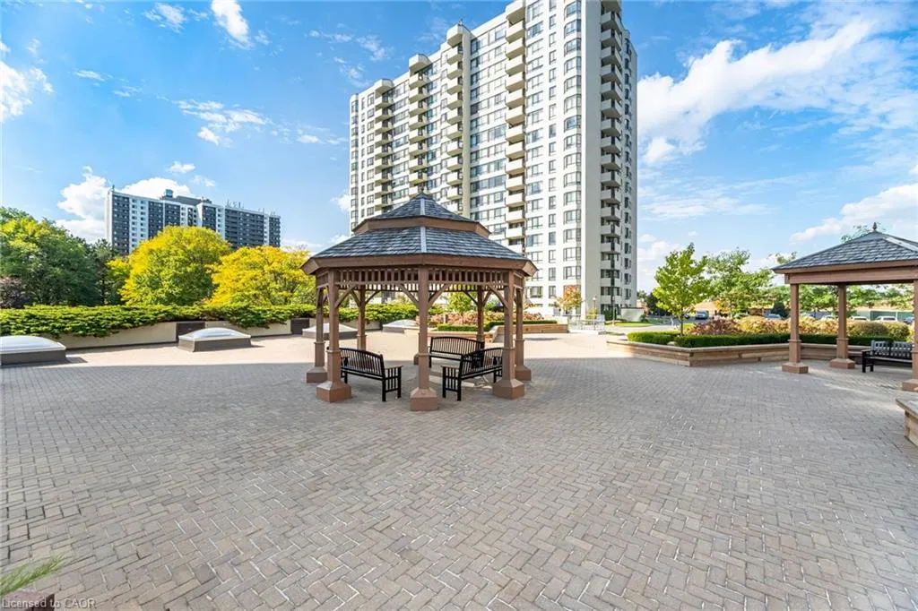 275 Bamburgh Circle, #309