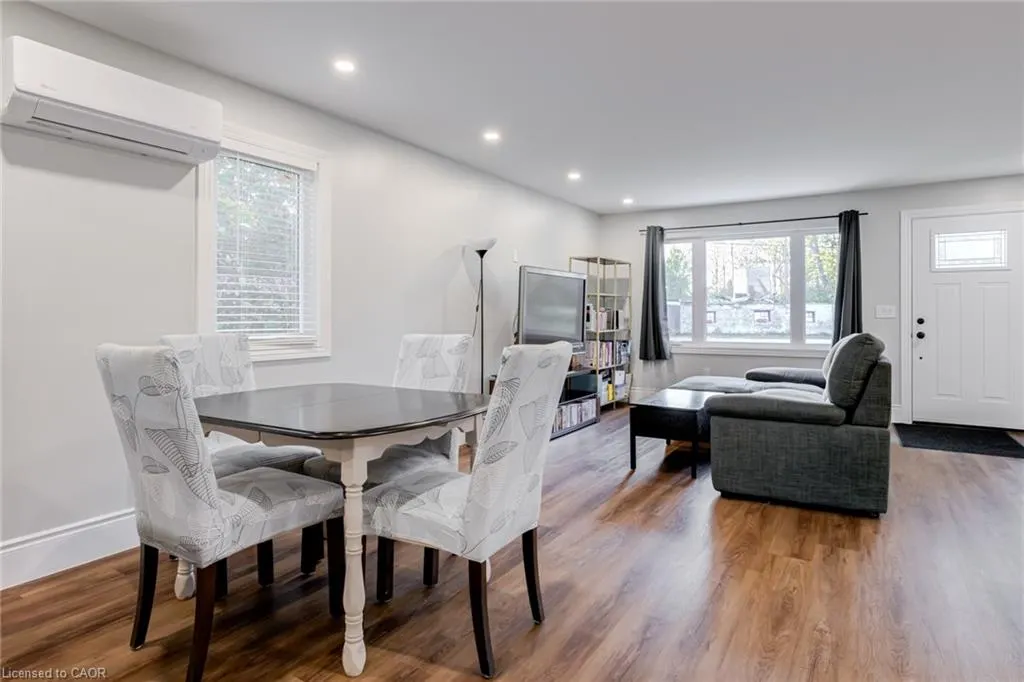 8 Mountsberg Road
