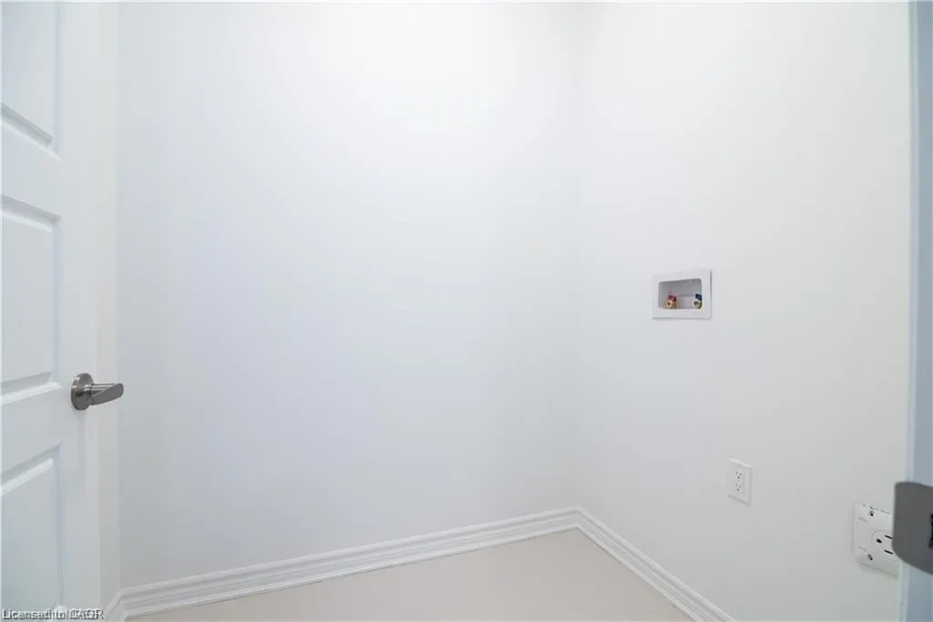 185 Forestwalk Street