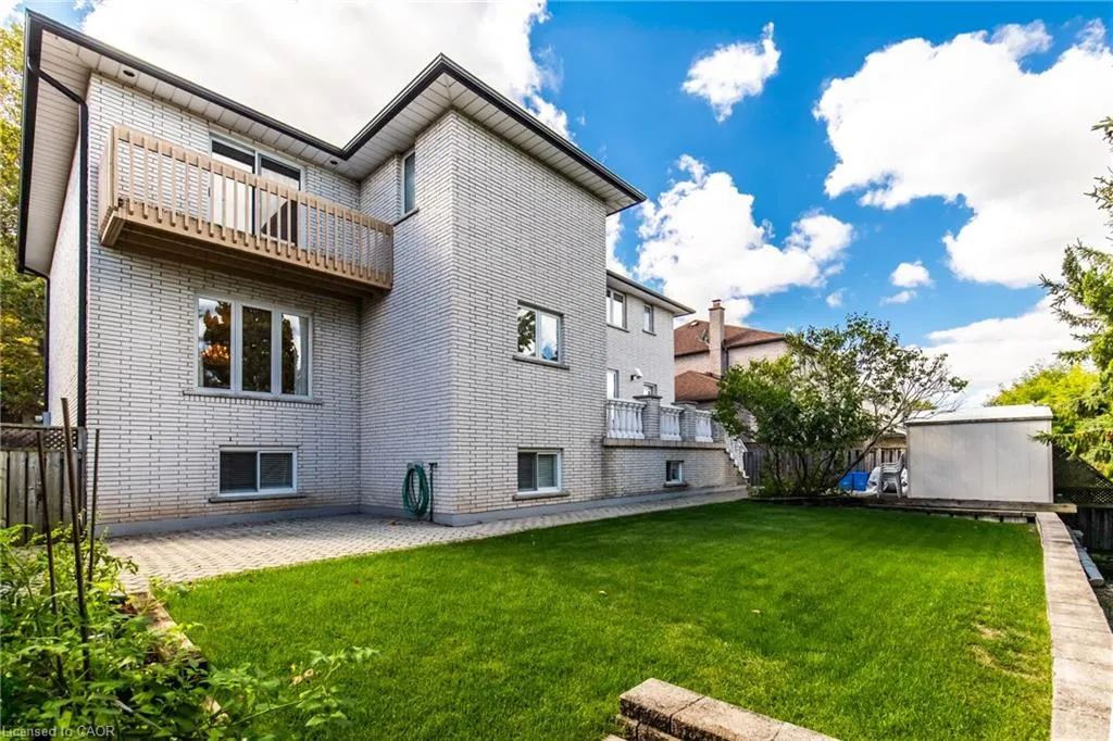 79 Maple Drive