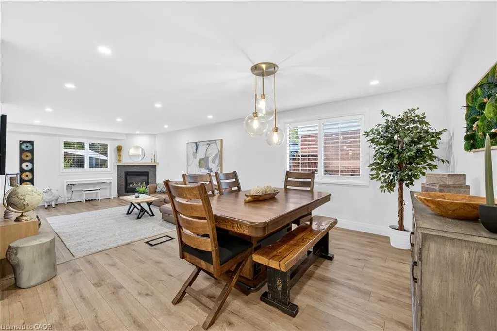 28 Endeavour Drive