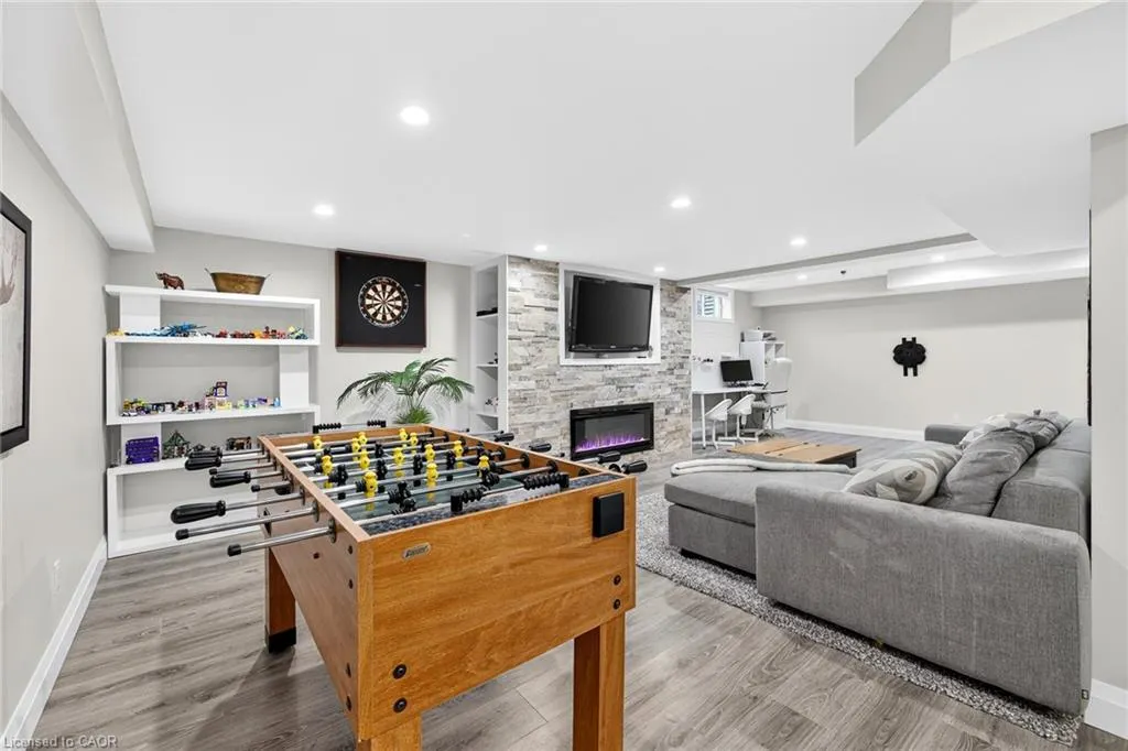 28 Endeavour Drive
