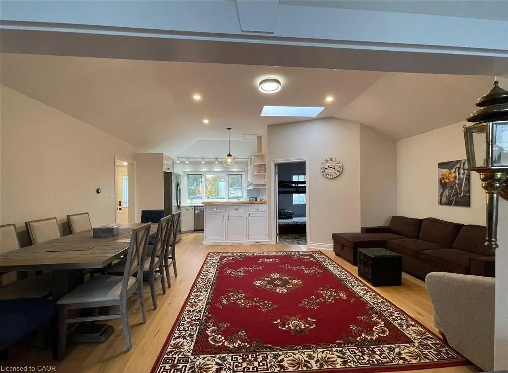 44 Firelane 11a Road