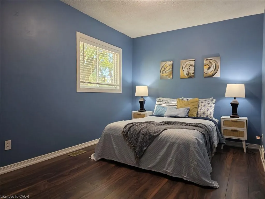 211 Veronica Drive, #10