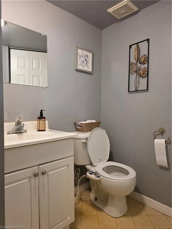 211 Veronica Drive, #10