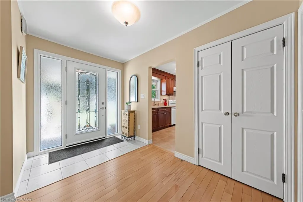 45 Highland Crescent