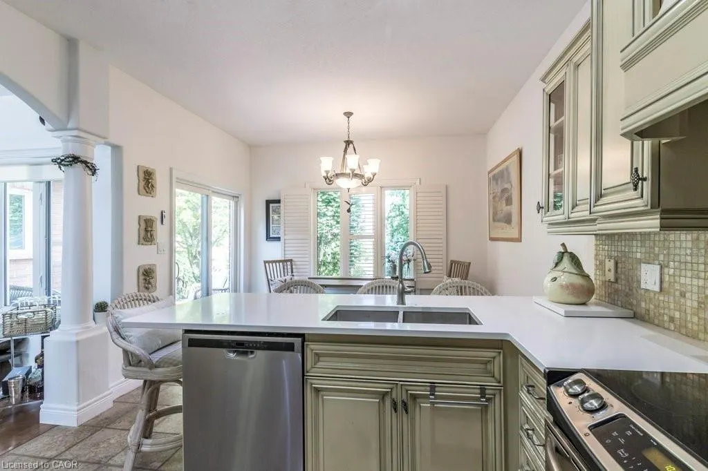 747 Garden Court Crescent