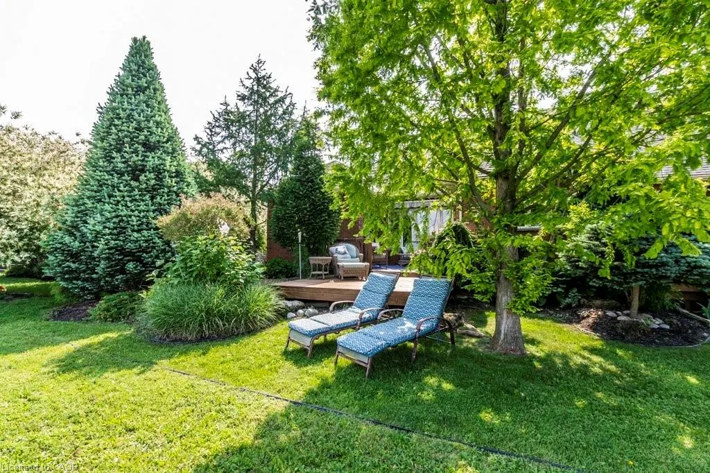 747 Garden Court Crescent
