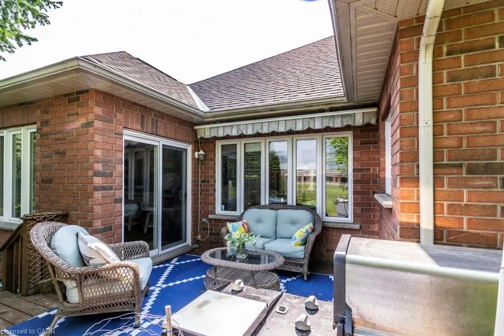 747 Garden Court Crescent