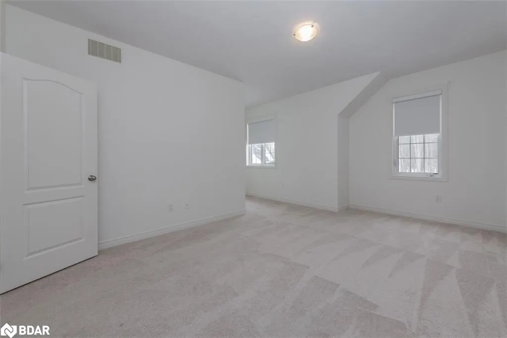 23 Mcisaac Drive