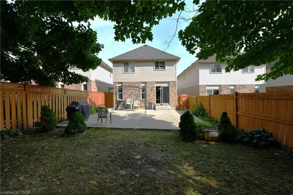 260 Bridlewreath Street
