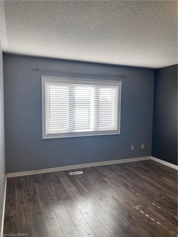 80 Redfinch Way, #UPPER