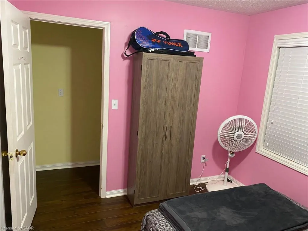 1025 Barclay Circle, #Upper