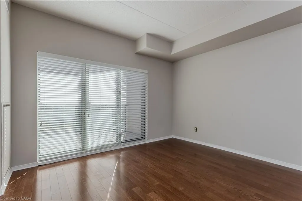 2075 Amherst Heights Drive, #401