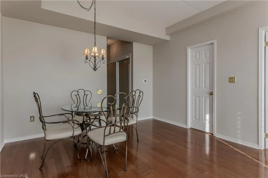 2075 Amherst Heights Drive, #401