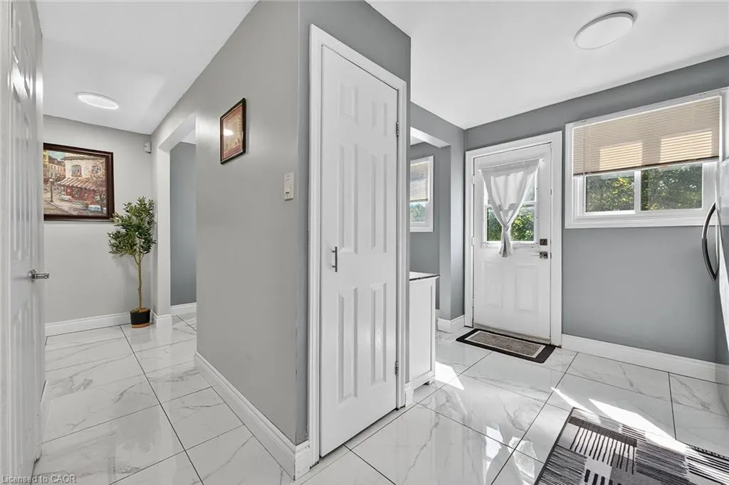 500 Stone Church Road W, #F8