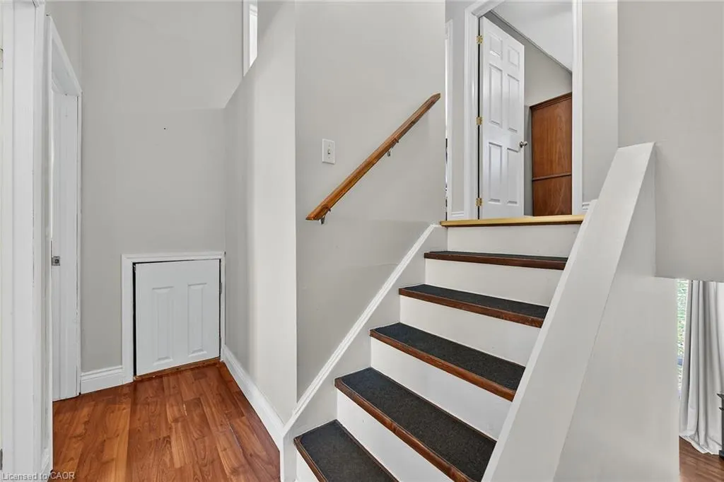 500 Stone Church Road W, #F8