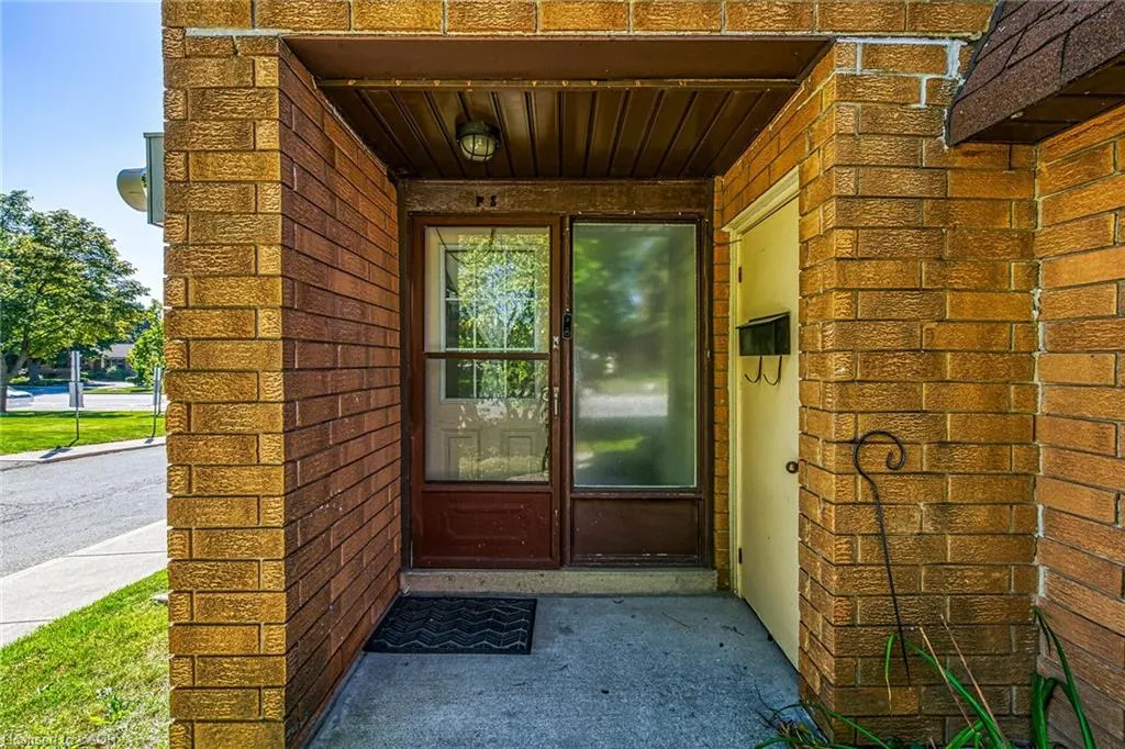 500 Stone Church Road W, #F8