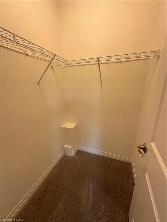 261 Woodbine Avenue, #E11