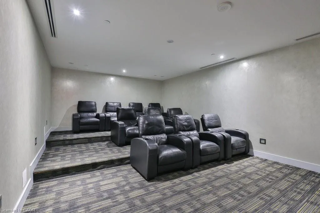 55 Eglinton Avenue W, #1610