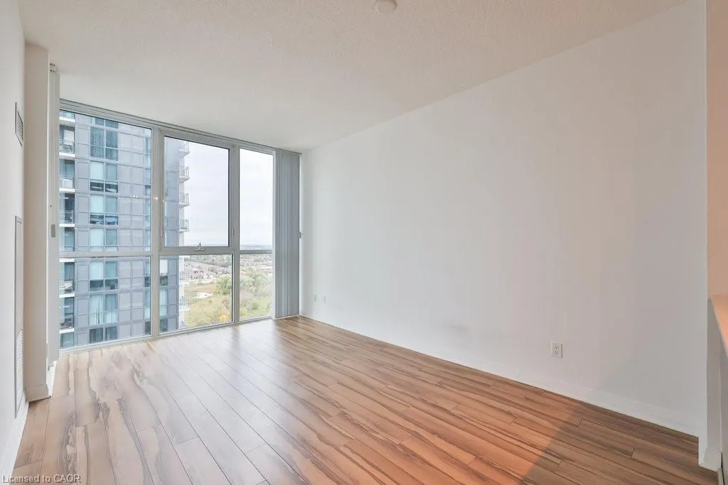 55 Eglinton Avenue W, #1610