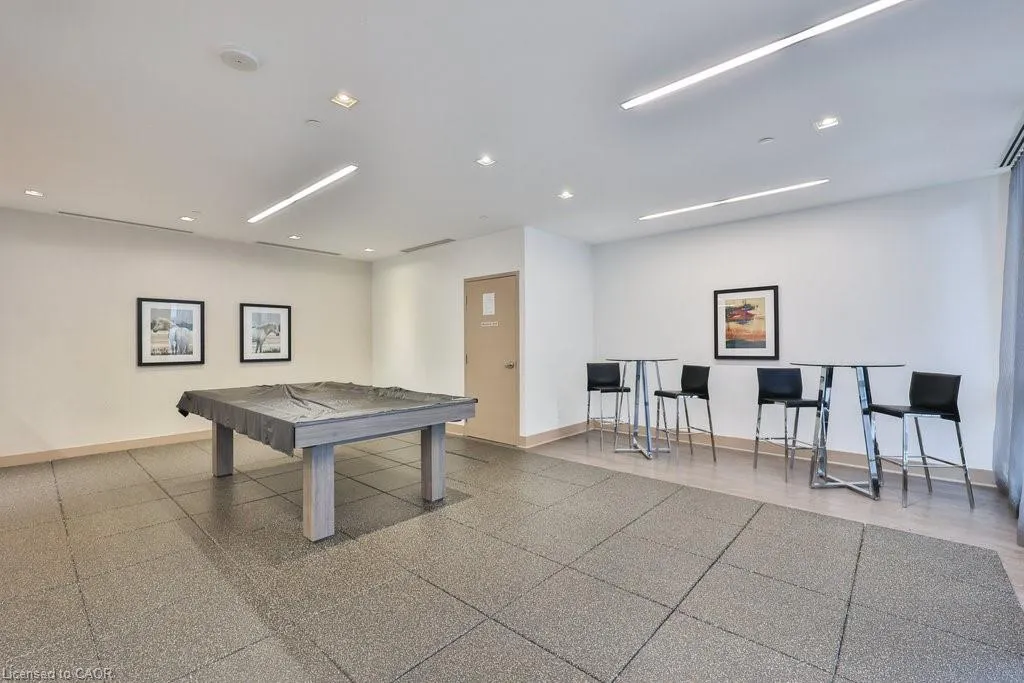 55 Eglinton Avenue W, #1610