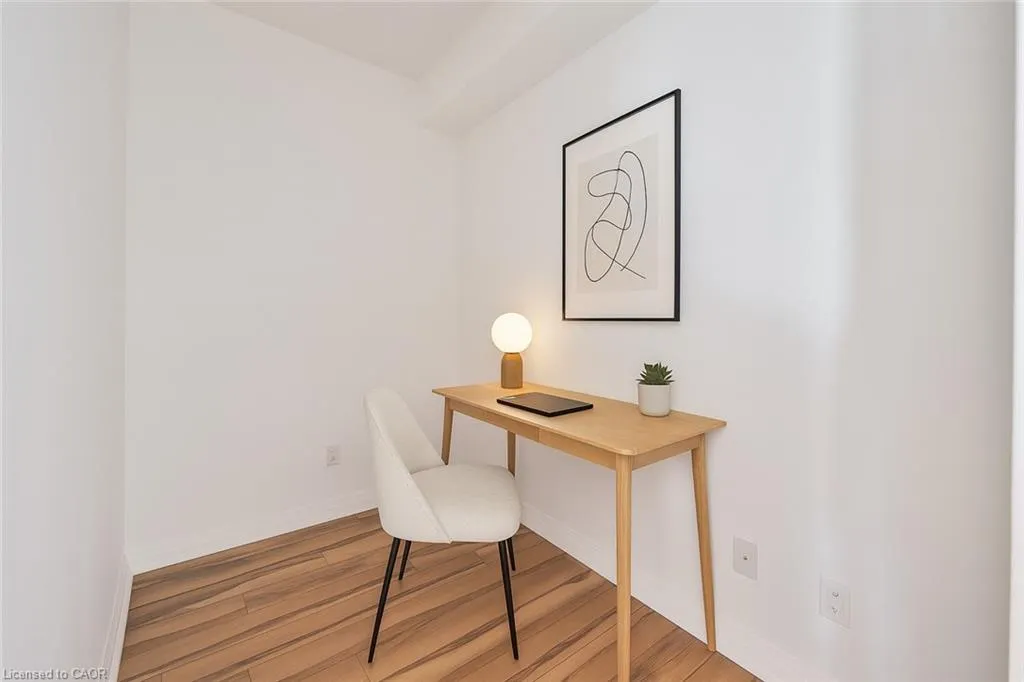 55 Eglinton Avenue W, #1610