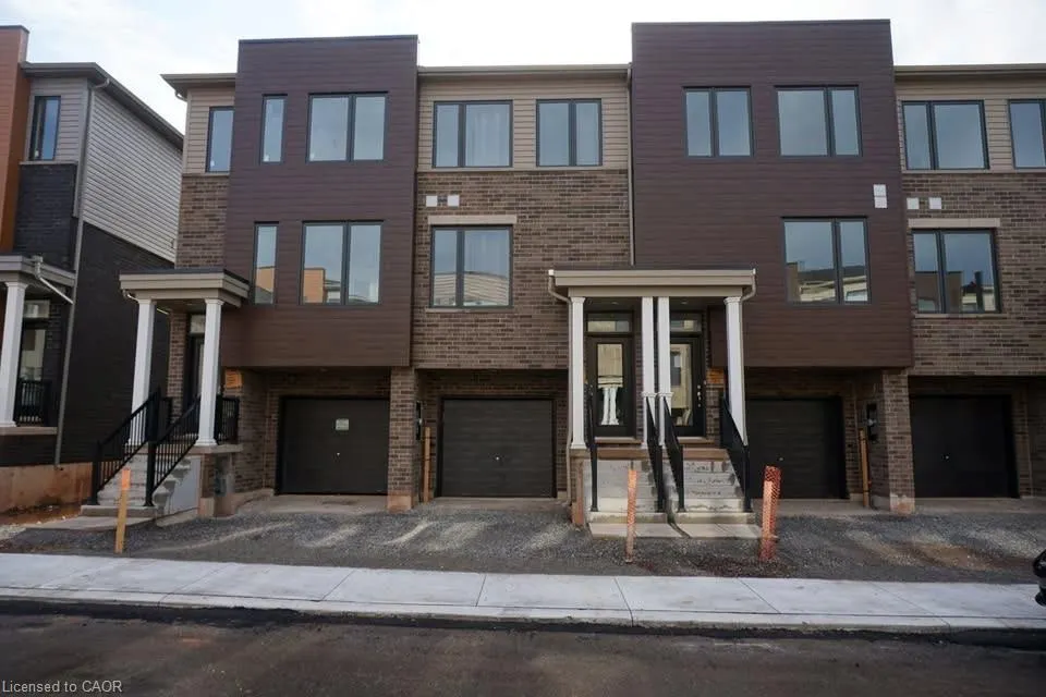 12 Radison Lane