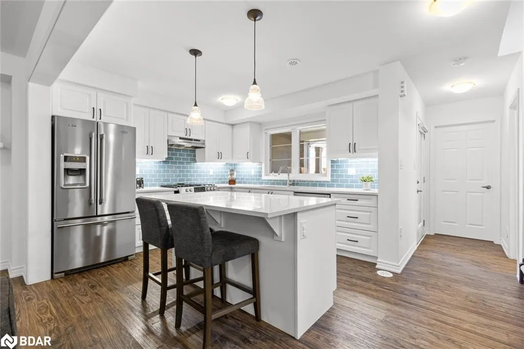 1266 Hop Place