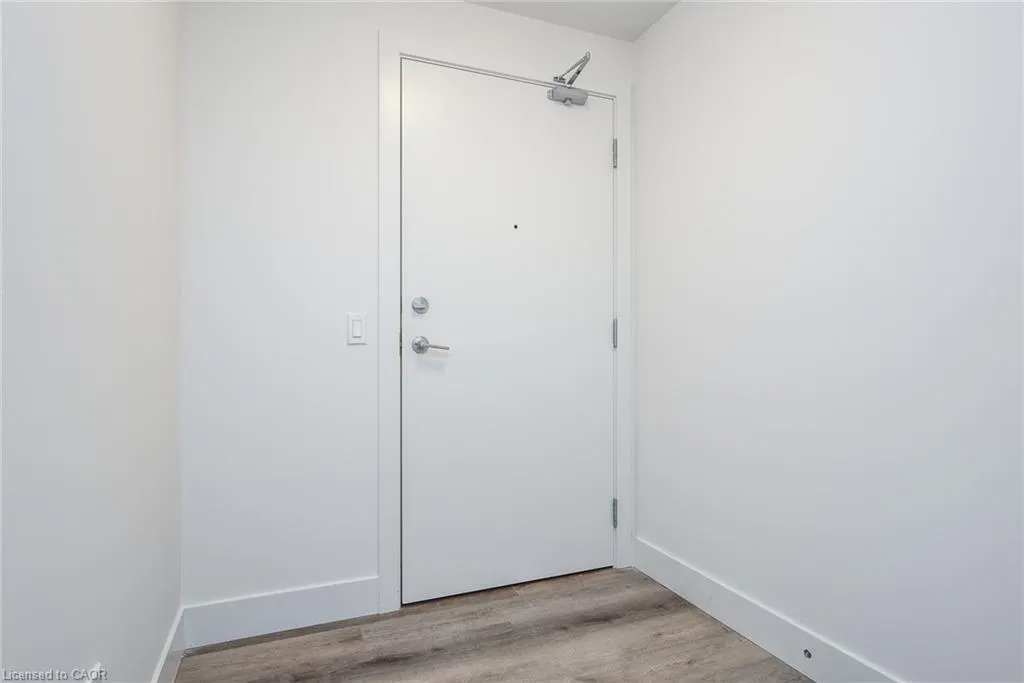 107 Roger Street, #414