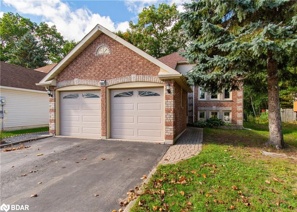 68 Dyer Drive