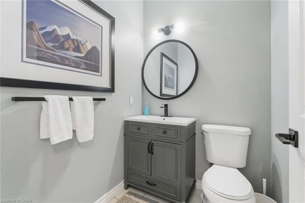 262 Dundas Street E, #311