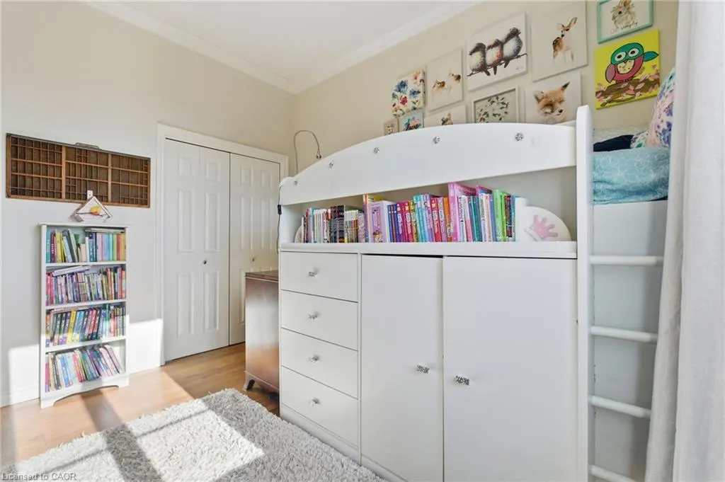 262 Dundas Street E, #311