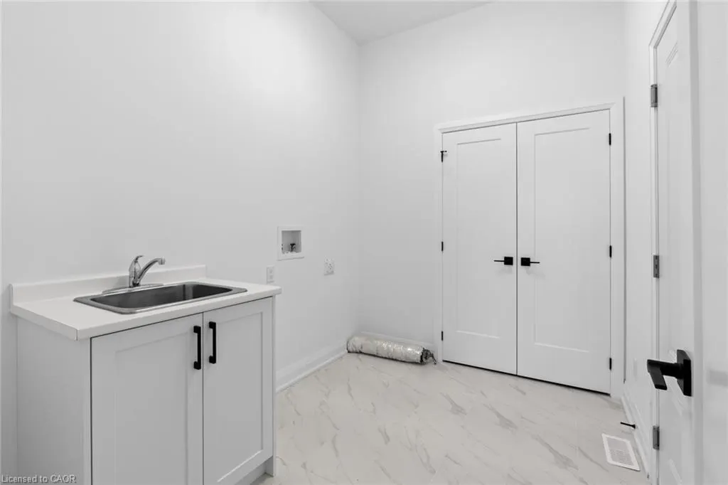 9 Santa Barbara Lane