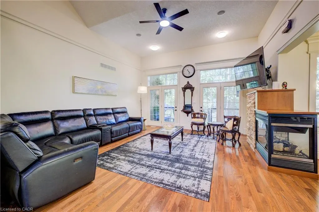 431 Deer Ridge Drive