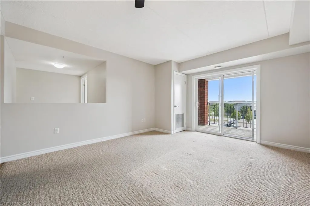 60 Lynnmore Street, #313