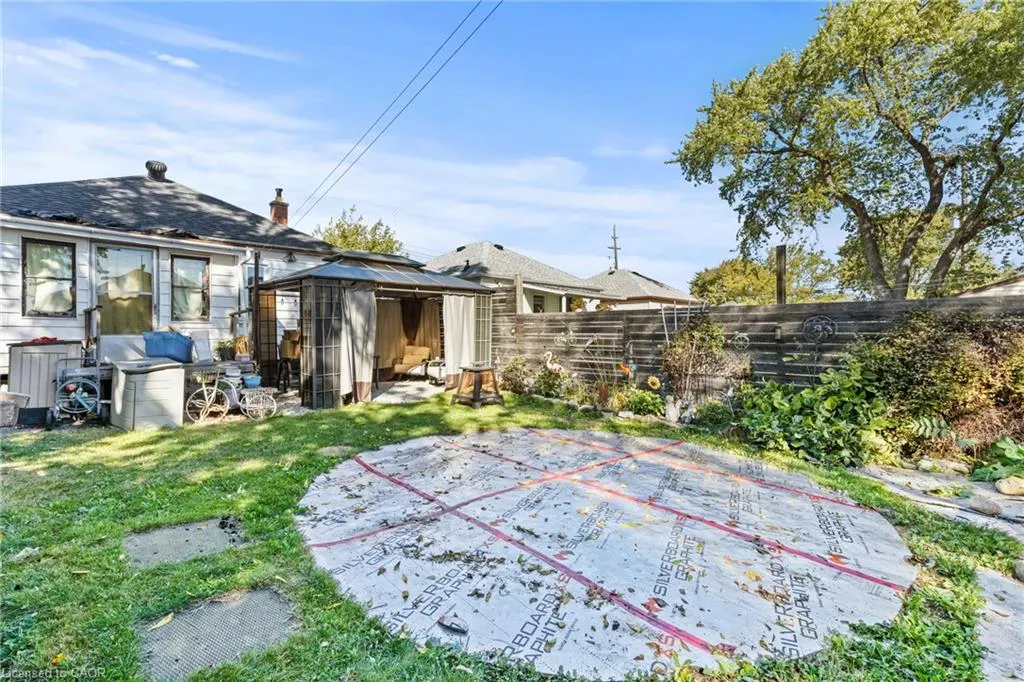 147 Summerhill Avenue