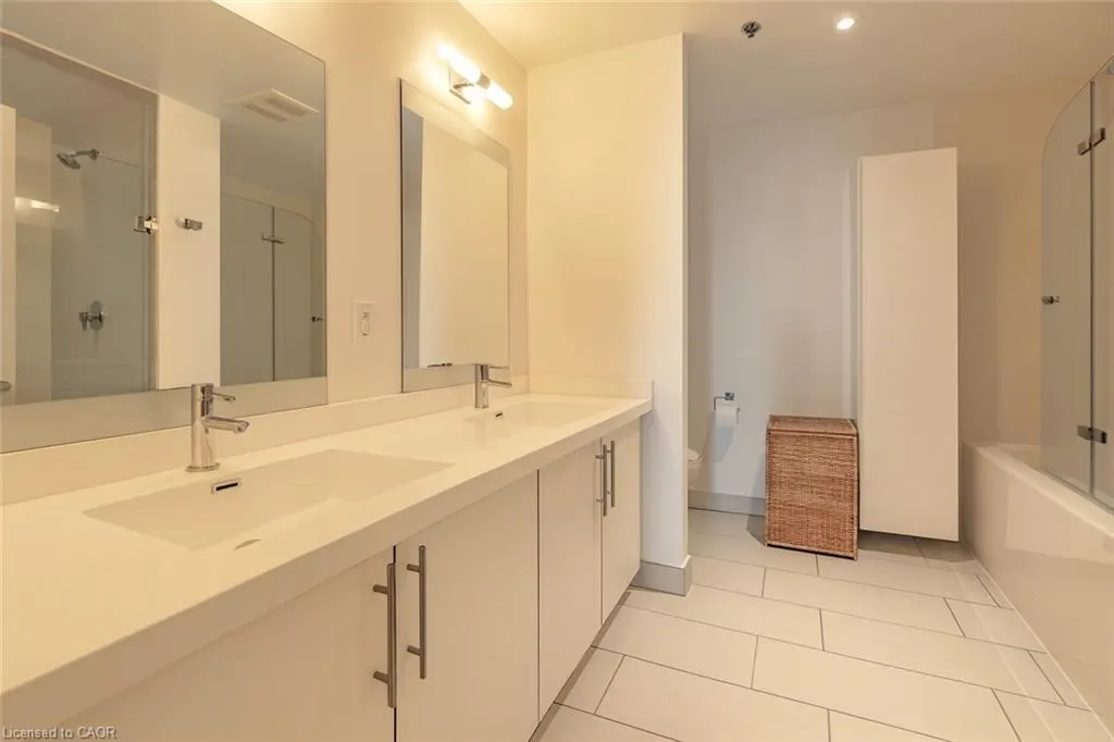 55 Speers Road, #1603