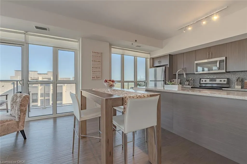 55 Speers Road, #1603