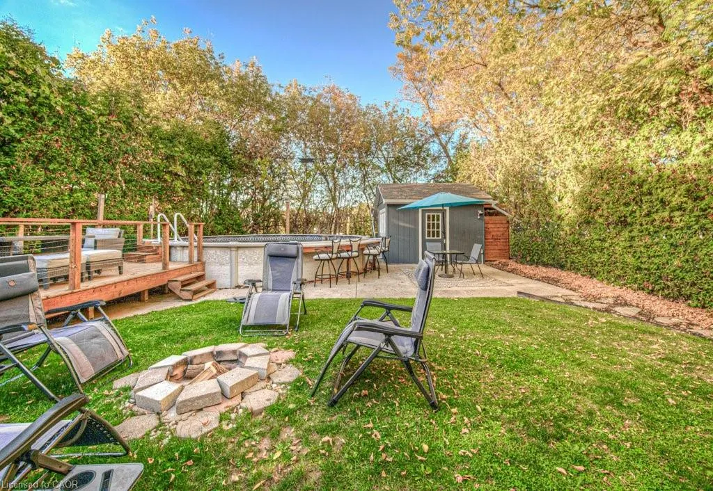 18 Hilltop Drive