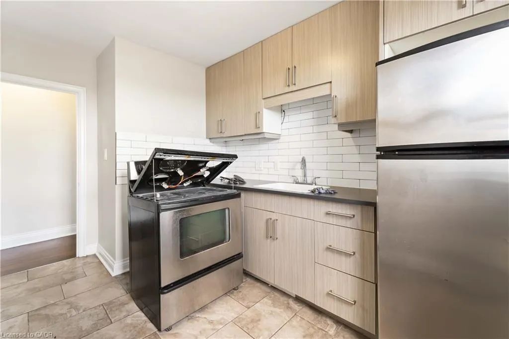 2189 King Street E, #12