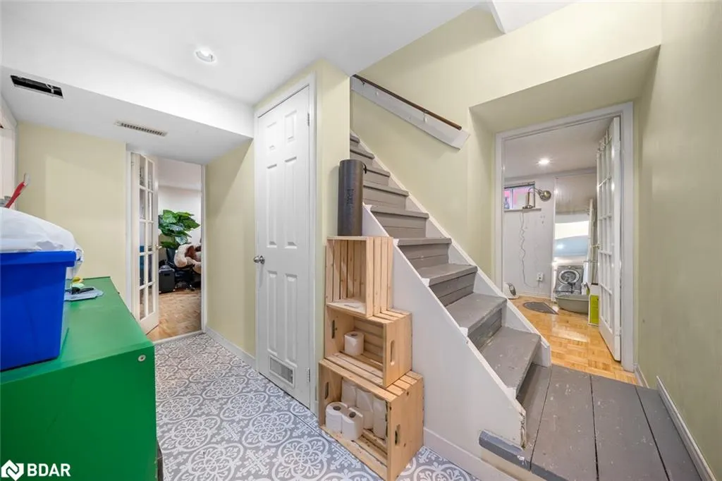 65 Barrhead Crescent