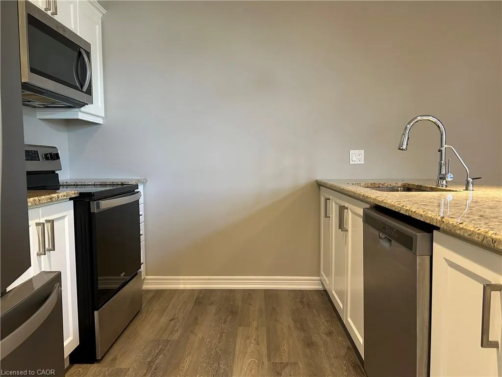992 Windham Centre Road, #7