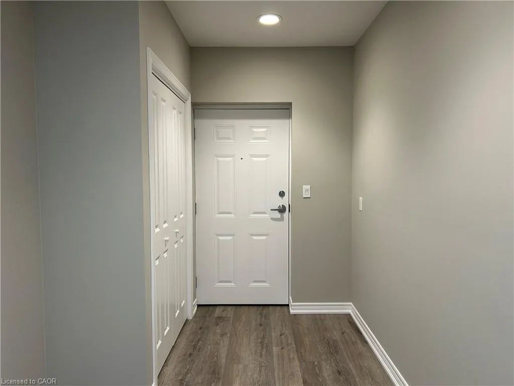 992 Windham Centre Road, #7