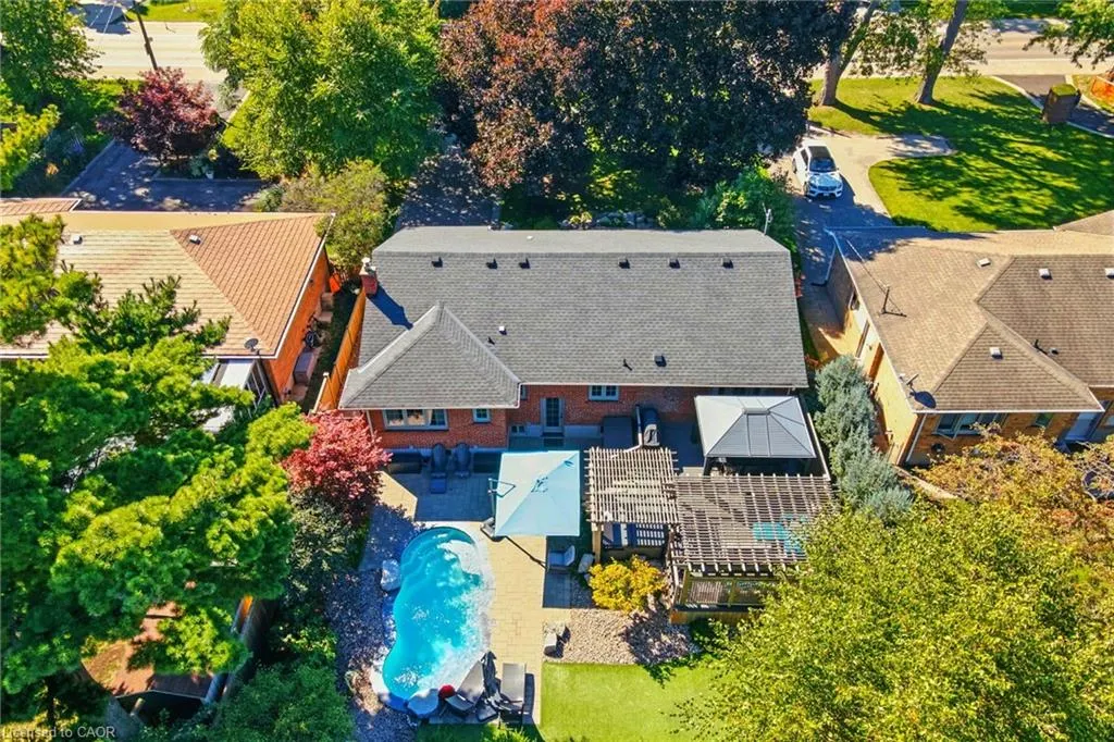 665 King Road