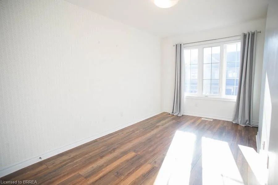 80 Willow Street, #33