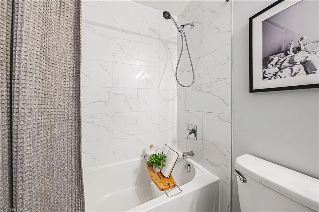125 Shoreview Place, #428